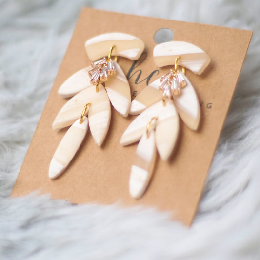 The Elegant Bride Earrings